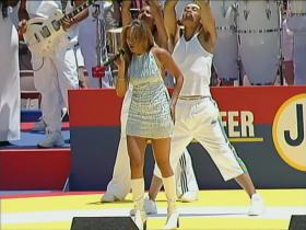 Jennifer Lopez Let's Get Loud (Live at the 1999 FIFA Women's World Cup) (HD)